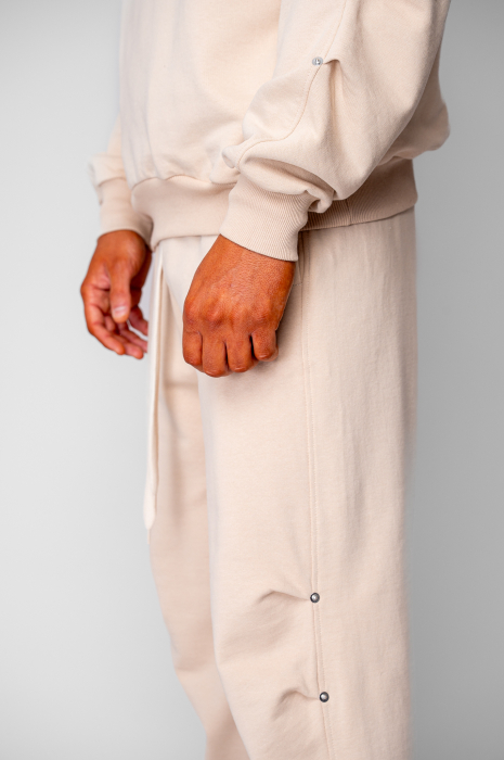 Set hanorac si pantalon drept cu capse Beige [5]