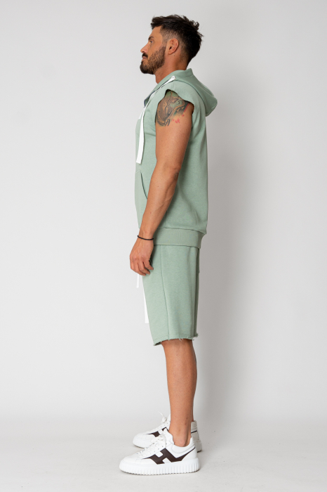 Set Malibu Hanorac fara maneci cu fermoar si pantalon scurt Light Olive [2]