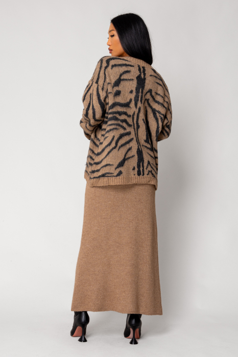 Sweater and Long Skirt Set Black/Brown [4]