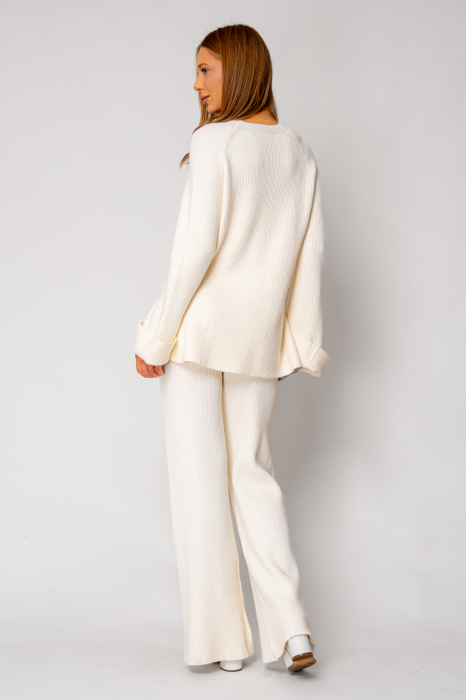 Off White Sweater and Long Pants Set [3]