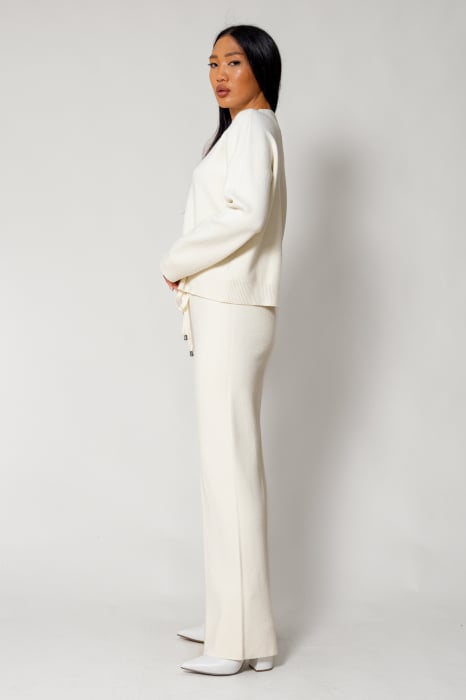 Off White Sweater and Long Pants Set [2]