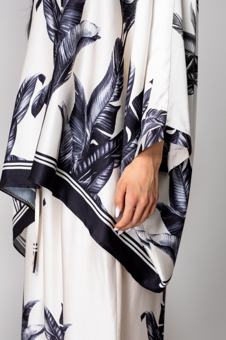 Set Shells Blouse and long pants in Off White/ Black silk mix [5]