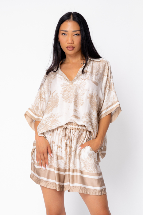 Off White/Beige Shells silk blend blouse and short pants set [2]