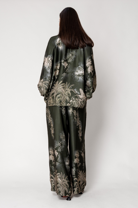 Shells Set Shirt and long pants made of silk blend Green [3]