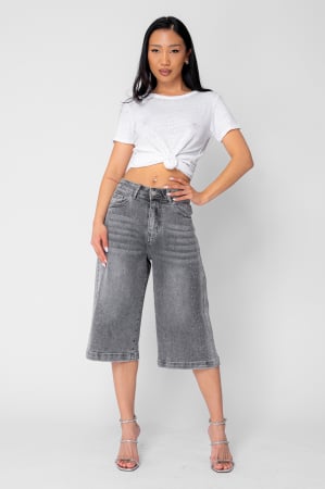 Blugi - Grey elasticated denim shorts with rhinestones