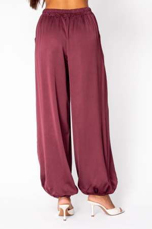 Burgundy silk blend long puffer pants [2]
