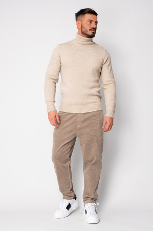 Long straight pants made of Beige [4]
