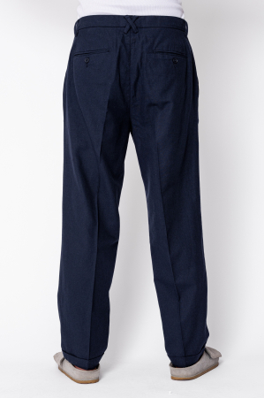 Pantaloni lungi din IN cu nasture si tiv intors Navy [2]