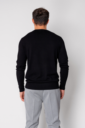 Knitted V cut sweater Black [2]