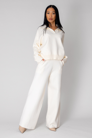 Women - Blouse and long pants set in Off White wool mix