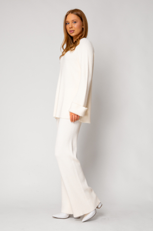 Off White Sweater and Long Pants Set [1]