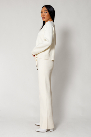 Off White Sweater and Long Pants Set [1]