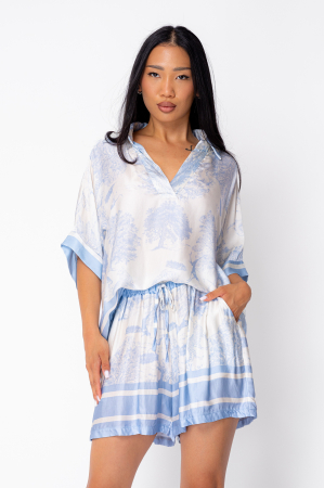Off White/Blue Shells silk blend blouse and short pants set [1]