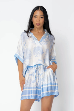 WOMEN - Off White/Blue Shells silk blend blouse and short pants set