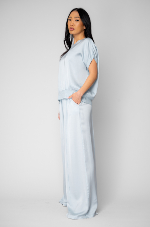 Set Bluza si pantalon lung din mix matase Sky Blue [3]