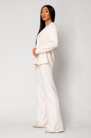 Cream Sweater and Long Pants Set [1]