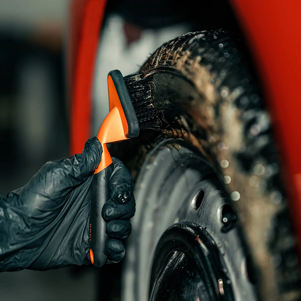 Perie anvelope ADBL Tyre Brush [4]