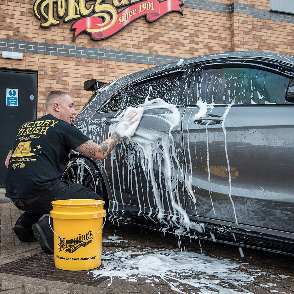 Sampon Auto cu Ceara Meguiar's Ultimate Wash and Wax - 1.42 Litri [3]