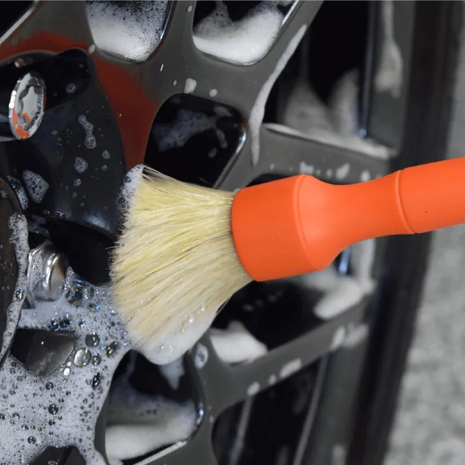 Set pensule detailing din par natural Detail Factory Boar Detailing Brush, 2 bucati [6]