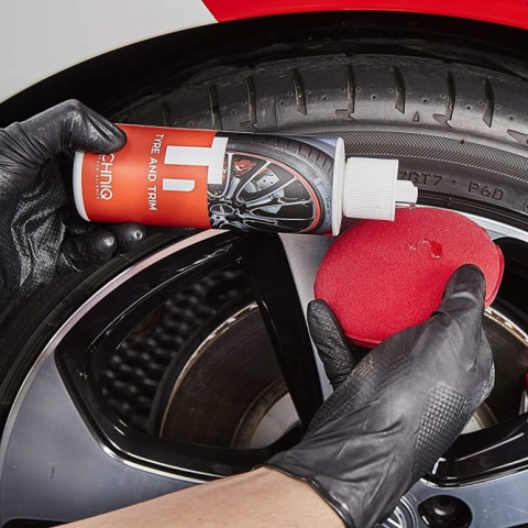 Dressing anvelope si bandouri T1 Durable Tyre Gel Gtechniq, 250 ml [1]