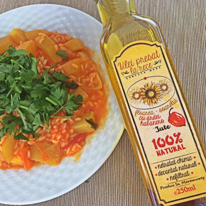 Ulei de floarea-soarelui cu habanero iute [4]