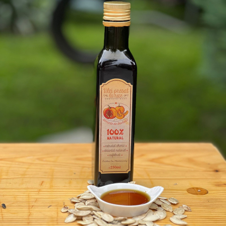 Ulei din semințe dovleac presat la rece [10]