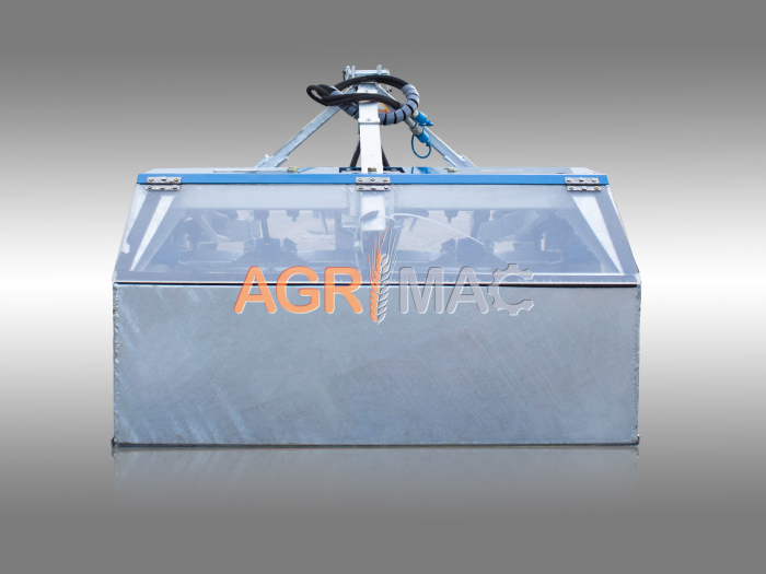 KA105 – Mașină curățat plaje tractabilă, 105 cm, sită vibratoare, PTO tractor 24–30 CP [9]