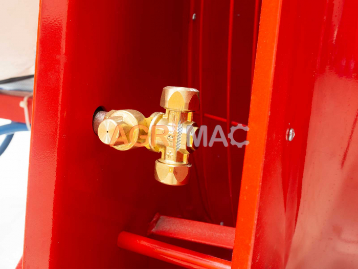 Atomizor tractor TPA220R – 220L, 12 CP [11]