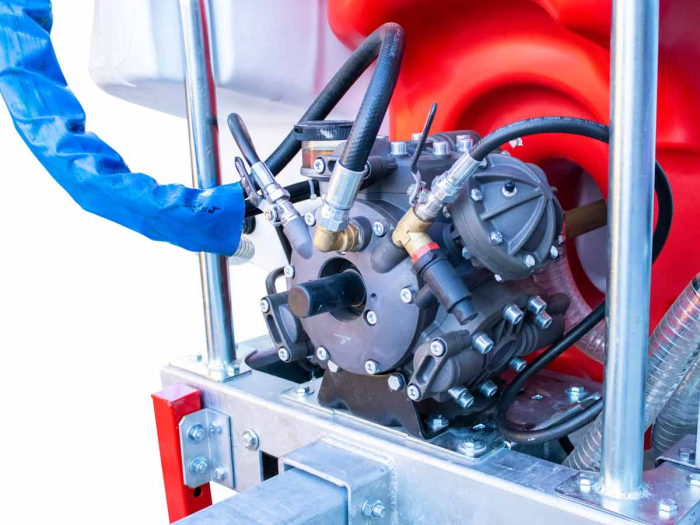 Atomizor TPS2000 – 2000L, 60 CP, turbină 900mm, pompă COMET [10]