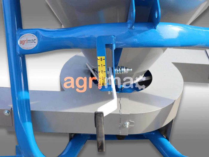 Distribuitor de îngrășăminte și sărăriță cu dublă distribuție L500 – 500L, 5-15m [6]