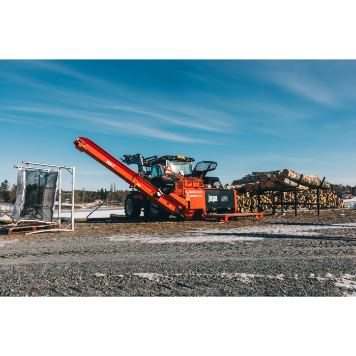 Japa 405 TR – Linie profesională la cardan tractor 10 kW pentru tăiere & despicare (12,5 tone), buștean 40 cm diametru [23]