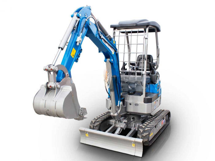 Mini Excavator cu Șenile Reglabile, 2 TONE, Motor Diesel KUBOTA D902 16 CP [2]