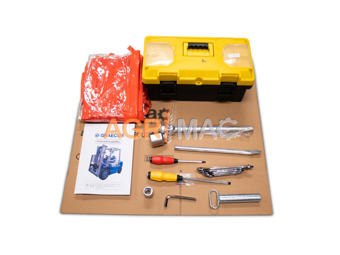 Motostivuitor diesel Clark 3.5T Xinchai Stage V cu catarg Duplex 3000 mm și furci 1220 mm [9]