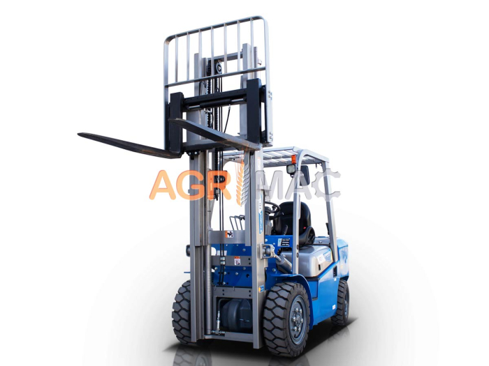 Motostivuitor diesel Clark 3.5T Xinchai Stage V cu catarg Duplex 3000 mm și furci 1220 mm [2]