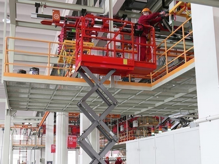 Nacelă electrică Magni ES3214E – 32 metri, 750 kg, silențioasă, fără emisii | Uneltisimo.ro [5]