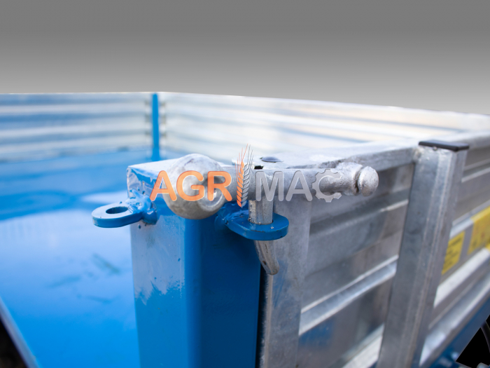 Remorcă agricolă MT3000-3H – 3000 kg, basculare hidraulică triplă, frâne ADR [5]