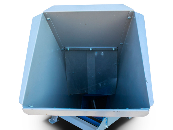 Tocător de crengi KTN10, cardan tractor, 100 mm, 15–50 CP [9]