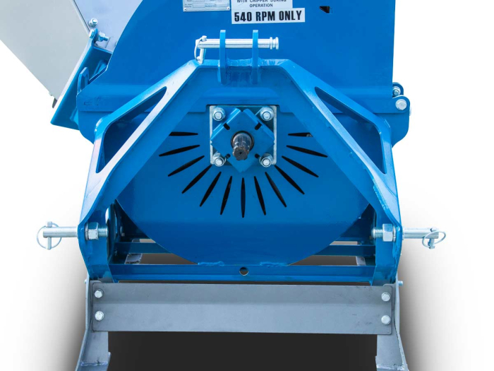 Tocător de crengi KTN10, cardan tractor, 100 mm, 15–50 CP [11]