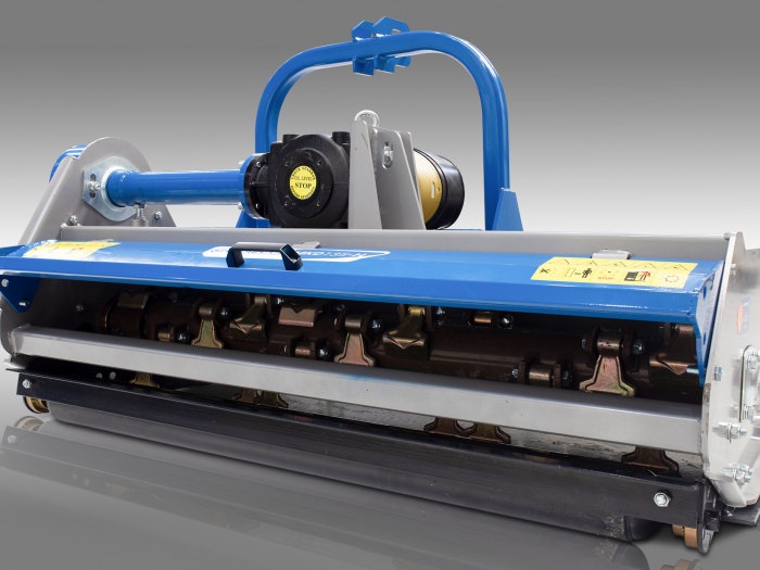 Tocator de vegetatie pentru tractor, 105 cm, conectare cardan PTO, deplasare laterala hidraulica, Graecus MKD105-H [14]