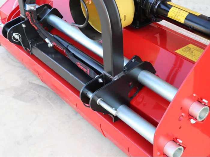 Tocator Vegetație Tractor Ceccato Olindo T1400ID, 140 cm [17]