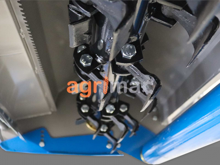 Tocator de Vegetație Tractor ATK165 - Eficiență și Robustețe [13]
