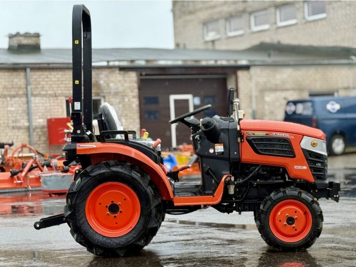 Tractor compact Hinomoto HM3030 – 30 CP, 4x4, PTO 540/1000 rpm, diesel 4 cilindri [3]