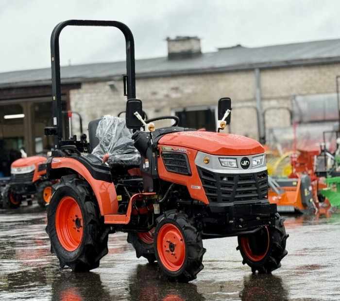 Tractor compact Hinomoto HM3030 – 30 CP, 4x4, PTO 540/1000 rpm, diesel 4 cilindri [2]