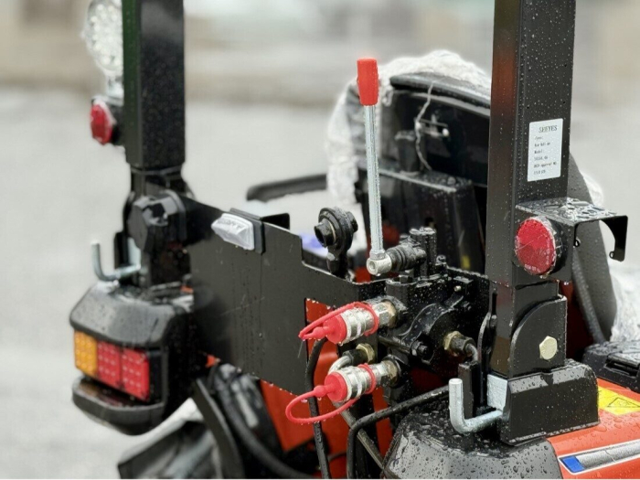 Tractor compact Hinomoto HM3030 – 30 CP, 4x4, PTO 540/1000 rpm, diesel 4 cilindri [13]