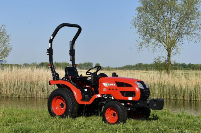 Shibaura SB22m – Tractor compact japonez 21 CP, PTO spate/intermediar, ridicare 650 kg, 4x4, transmisie mecanică 6+2 [7]
