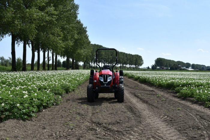 Shibaura SB36h – Tractor compact 35 CP, transmisie HST 3 trepte, PTO 540/750, ridicare 1500 kg, direcție asistată [7]