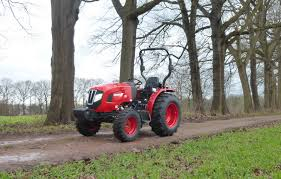 Shibaura SB36h – Tractor compact 35 CP, transmisie HST 3 trepte, PTO 540/750, ridicare 1500 kg, direcție asistată [10]