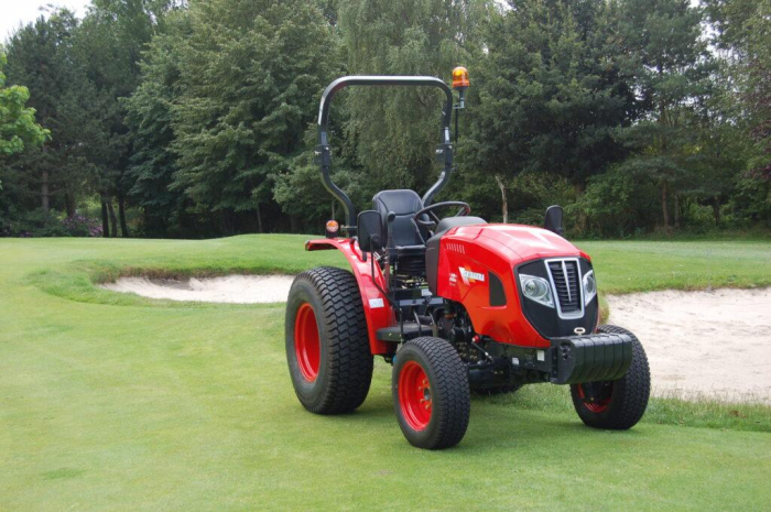 Shibaura SB36h – Tractor compact 35 CP, transmisie HST 3 trepte, PTO 540/750, ridicare 1500 kg, direcție asistată [8]