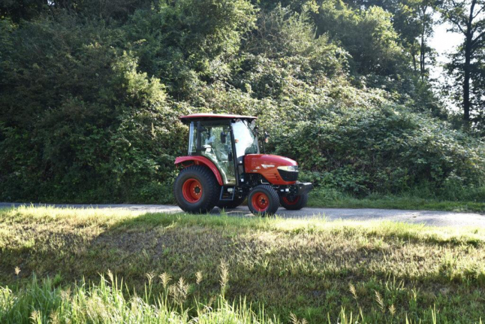 Shibaura SB62hc – Tractor compact 60 CP, cabină cu aer condiționat, hidrostatic 3 game, PTO 540/750, 4×4, headland management [3]