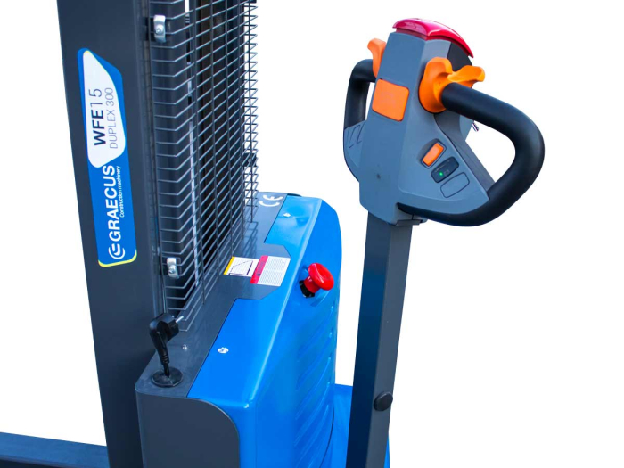 transpalet-electric-wfe15-1500kg-duplex-3000mm-pietonal [12]